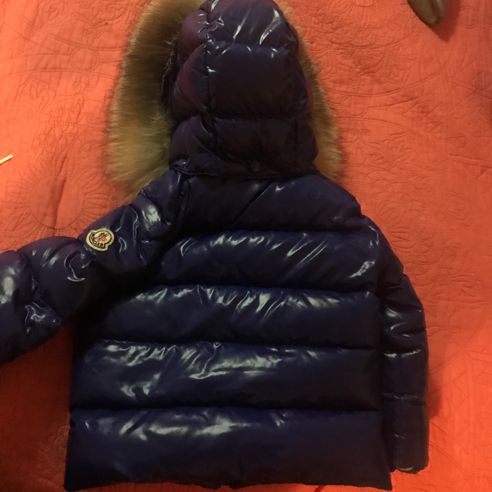 Moncler - Picture 3 of 8